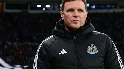 مدرب نيوكاسل يفتح النار: ركلة جزاء برشلونة خيالية.. وهذه نهاية لا يمكن تقبلها