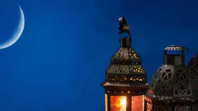 من مكة إلى القاهرة: مدد بقاء هلال شوال في سماء العواصم الإسلامية يوم الرؤية