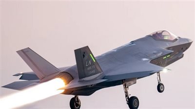  الجيش الأمريكي يعلن مهاجمة 5 آلاف هدف في إيران 