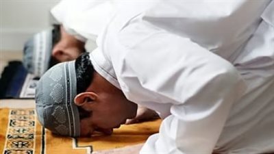 التهجد في المساجد الكبرى بمصر.. أجواء روحانية مفعمة بالسكينة مع انطلاق الليالي الوترية