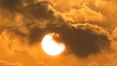 علامات ليلة القدر عند طلوع القمر.. ماذا يعني وصف 