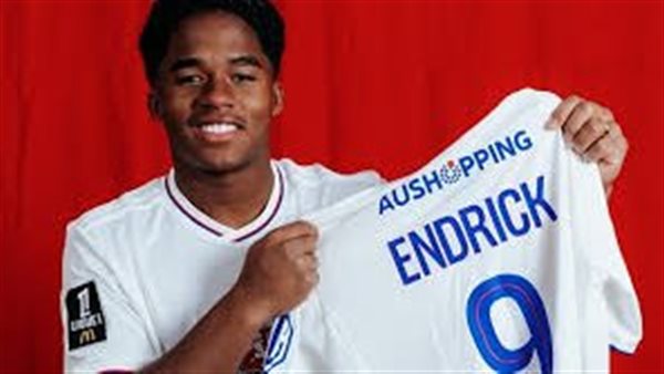 أزمة الهجوم في مدريد وتألق إندريك في فرنسا.. هل أخطأ بيريز بالحسابات؟