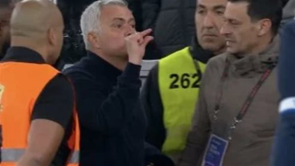 تصريحات مورينيو بعد الطرد تهدد بوقفه لفترة طويلة في الدوري البرتغالي