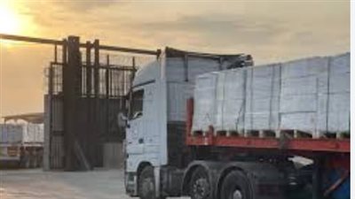 زاد العزة من مصر إلى غزة: شاحنات إغاثية محملة بالأدوية والخيام تكسر جمود الأزمة