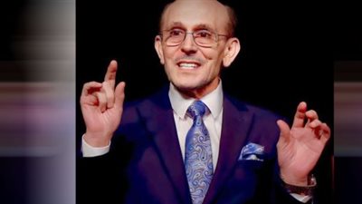 محمد صبحي.. إمبراطور المسرح المصري ورائد الدراما العائلية الهادفة