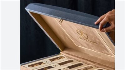 من البيكان إلى الفستق الحلبي.. ماذا يوجد داخل خزنة الكعك بـ 39 ألف جنيه؟