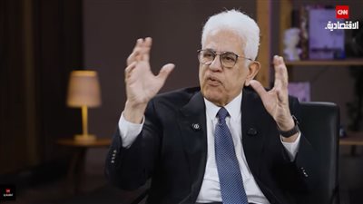 حسام أو ي يحذر من 