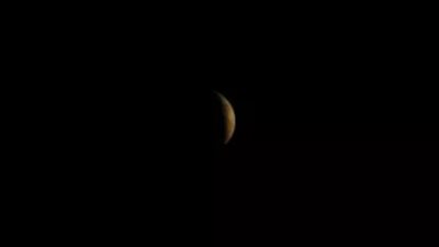 العد التنازلي لعيد الفطر 2026: مواعيد الرؤية الشرعية في كافة العواصم