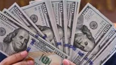 الدولار يكسر حاجز 52 جنيهًا.. تحديثات أسعار الصرف في مصر اليوم