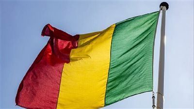 بعد عام من الاختطاف.. والي ديويلا يتنفس الحرية من جديد في مالي