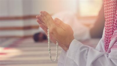 أحكام القنوت في المذاهب الأربعة.. متى يُشرع الدعاء وما هي شروط صحته؟