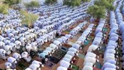 كيفية صلاة عيد الفطر وعدد التكبيرات عند الفقهاء في المذاهب الأربعة