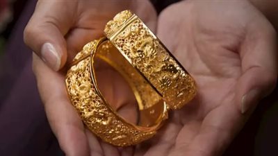 انهيار مفاجئ في سعر الذهب اليوم.. عيار 21 يفقد 40 جنيهًا من قيمته مع افتتاح التعاملات
