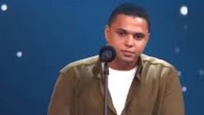 تحول مسار محمد كامل التعليمي من التعليم العام إلى الأزهر الشريف في الصف الثالث الإعدادي