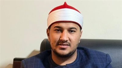 نبوءة الدكتور أحمد عمر هاشم لأشرف سيف: 