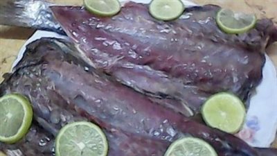 التسمم البوتوليني وأعراضه الخطيرة.. دليلك الشامل لتناول أسماك العيد بأمان