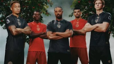 الفائز بالأوسكار يجمع بين هوليوود و