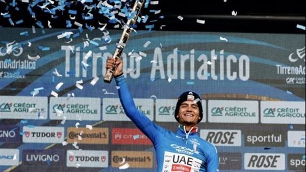 “الإمارات للدراجات” بطلًا لسباق “تيرينو-أدرياتيكو” في إيطاليا