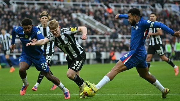 ألم في أوتار الركبة يغيب ريس جيمس عن مواجهة سان جيرمان