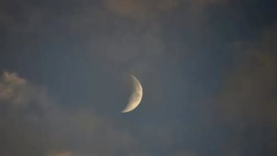 برئاسة بن بيه.. لجنة تحري الهلال في أبوظبي تعلن موعد عيد الفطر لعام 1447هـ