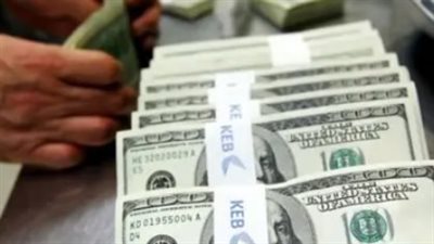 الجنيه المصري يتماسك أمام العملة الخضراء في ظل تدفقات النقد الأجنبي المستقرة
