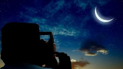 غدًا الجمعة أم المتمم؟ دار الإفتاء المصرية تجيب على سؤال الملايين اليوم