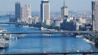 اضطراب الملاحة البحرية في البحرين الأحمر والمتوسط وارتفاع الأمواج لـ 4 أمتار