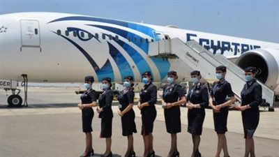 بالتعاون مع بيوت أزياء عالمية.. كواليس تصميم زي ضيافة مصر للطيران الجديد