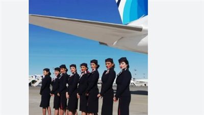 دليل الأناقة الجوية: تفاصيل الإكسسوارات والقصات في زي مصر للطيران 2026