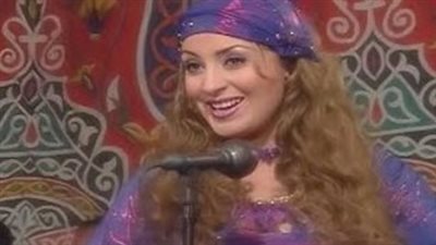 نرمين الفقي تعتمد 