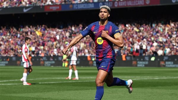 برشلونة يبتعد بصدارة الدوري الإسباني بفوز صعب على رايو فاليكانو برشلونة يبتعد بصدارة الدوري الإسباني بفوز صعب على رايو فاليكانو