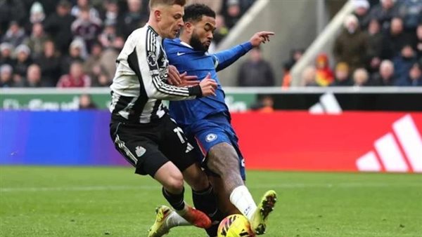 54 خطأً تحكيميًا.. “البريميير ليج” يواجه أزمة ثقة في أداء الحكام