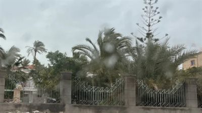 سيولة مرورية في شوارع العريش رغم الأمطار.. والأجهزة التنفيذية ترفع درجة الاستعداد