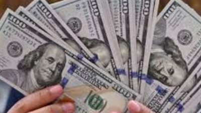 توقعات ستاندرد آند بورز الصادمة: مسار تصاعدي للدولار يصل إلى 64 جنيهًا بحلول عام 2029