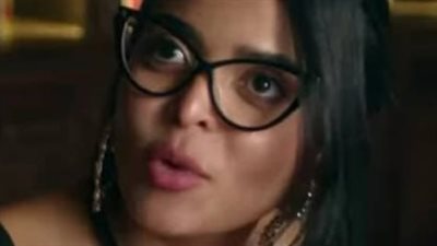 أسماء جلال تتصدر 