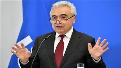 فات فاتح بيرول: خسائر النفط والغاز في أبريل ستتضاعف بسبب إغلاق مضيق هرمز