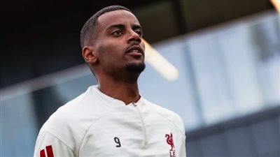 بعد غياب 4 أشهر.. صاحب الـ170 مليون دولار جاهز لقيادة هجوم الريدز