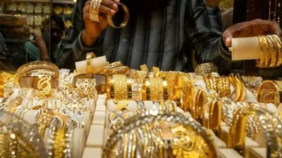 المعدن الأصفر في مواجهة الدولار: تفاصيل استقرار عيار 21 عند مستويات 7230 جنيهًا