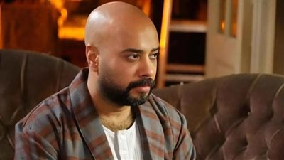 حاتم صلاح.. جوكر الكوميديا المصرية ومنصات البطولة في عام 2026