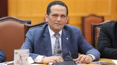 برعاية الإمام الأكبر.. تربية بنات الأزهر تبحث دور المنهج الوسطي في بناء شخصية الطالبة