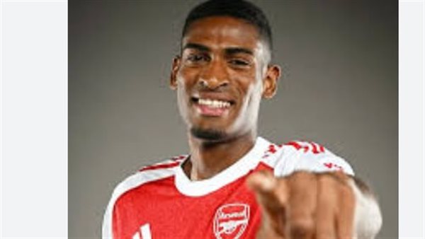 تأقلمت في لندن أسرع مما تخيلت والدوري الإنجليزي مذهل