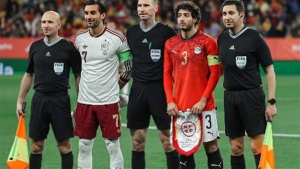 أزمة مباراة مصر وإسبانيا.. تحرك دبلوماسي سريع من السفير المصري