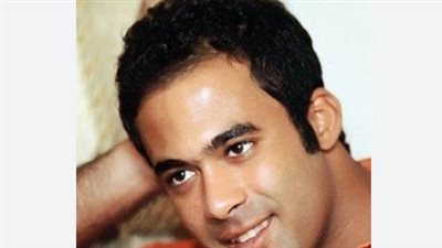 شريف عرفة ودعمه لهيثم أحمد زكي.. كواليس المواجهة الأولى مع الكاميرا