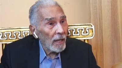 الأطباء يمنعون الزيارة عن عبد الرحمن أبو زهرة ونجله يطلب الدعاء من محبيه عبر فيسبوك