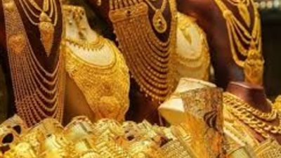 استقرار حذر في سوق الذهب المصري اليوم: تعرف على سعر عياري 24 و18 والجنيه الذهب