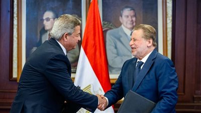 البنك المركزي والمجلس الأعلى للإعلام يوقعان بروتوكولاً لتعزيز تنظيم المحتوى الرقمي المصرفي