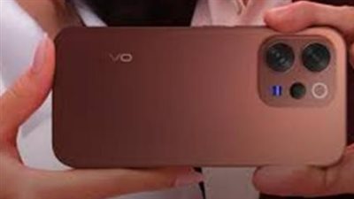 دليل المستخدم لهاتف Vivo V70 5G: مميزات الكاميرا السينمائية وأداء الألعاب
