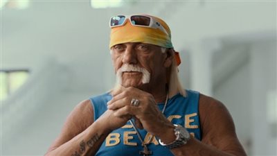 الرجل وراء الأسطورة: تفاصيل المقابلة الأخيرة لهالك هوجان قبل وفاته في سلسلة جديدة