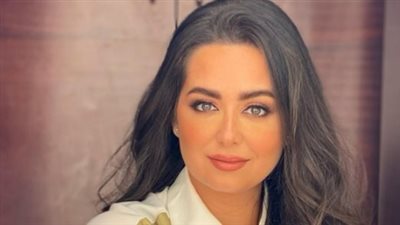 النقد المسرحي والموهبة الغنائية: كيف صقلت هبة مجدي أدواتها الفنية؟