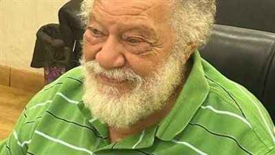 رحلة 140 عملًا فنيًا: كيف أصبح يحيى الفخراني 